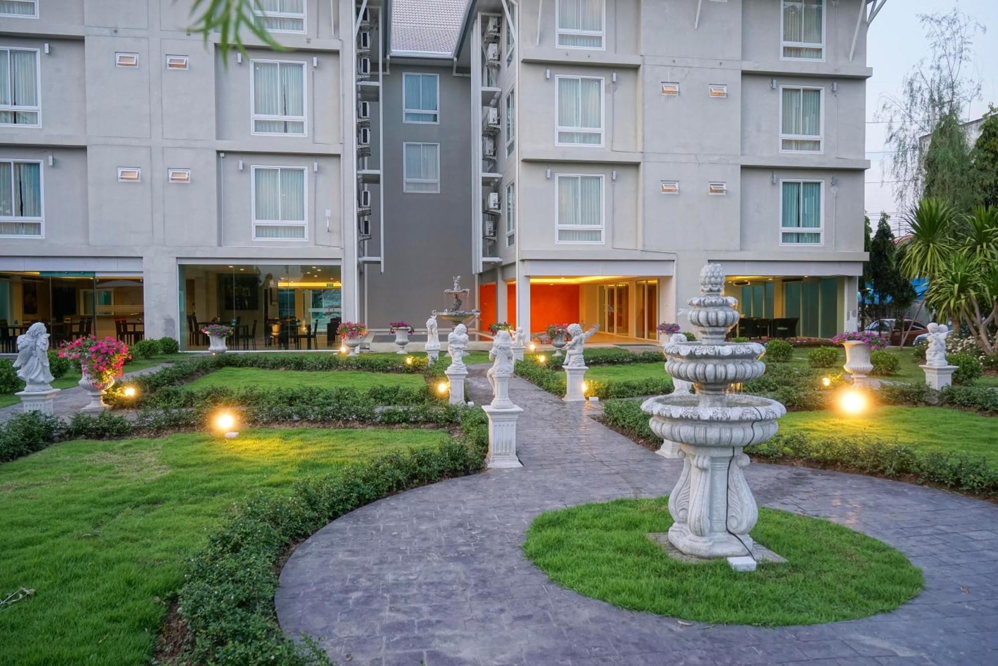 Nantra Chiangmai Riverfront Hotel Chiang Mai Zewnętrze zdjęcie